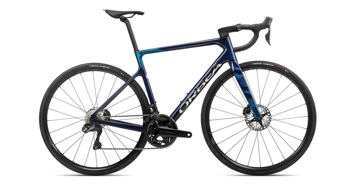 Blue cheap carbon bike