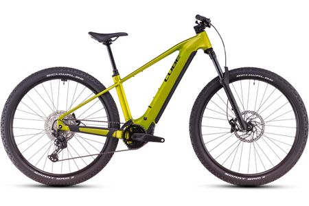 CUBE Reaction Hybrid Race 800