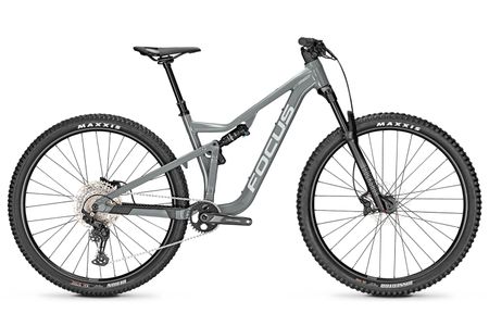 Bicicleta full suspension 2025