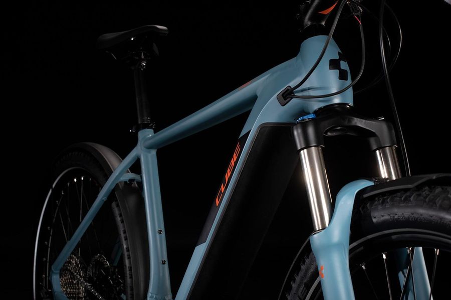 Cube cross hybrid race 500 on sale