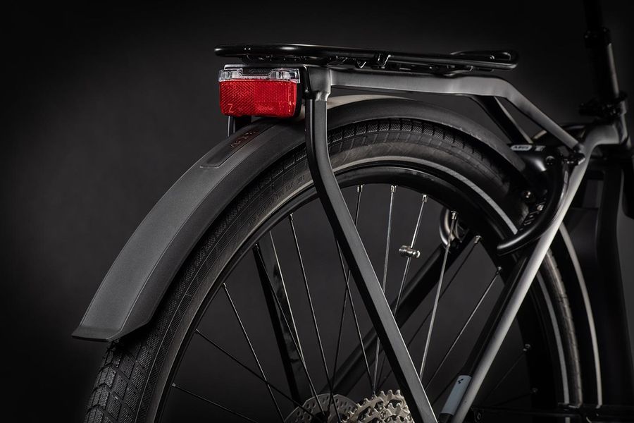 Cube town hotsell hybrid 500