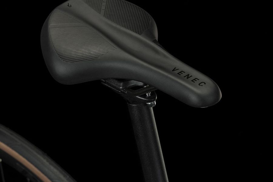 Cube axial review clearance