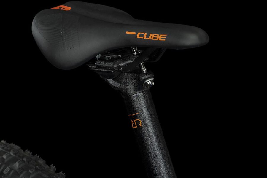 CUBE Acid 240 Hybrid Rookie Pro 400 actionteam