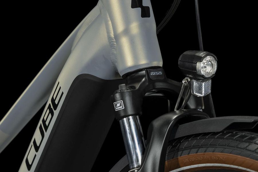 Cube touring hybrid pro 625 trapeze sales