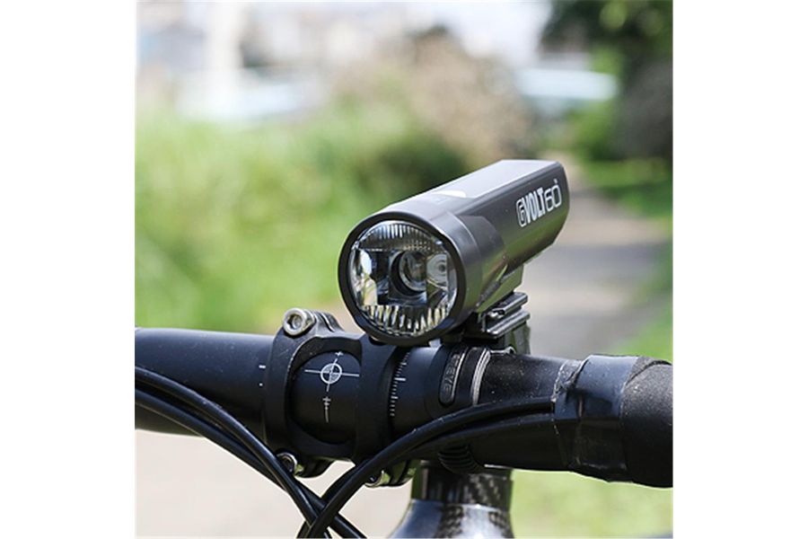 Cateye shop volt 600