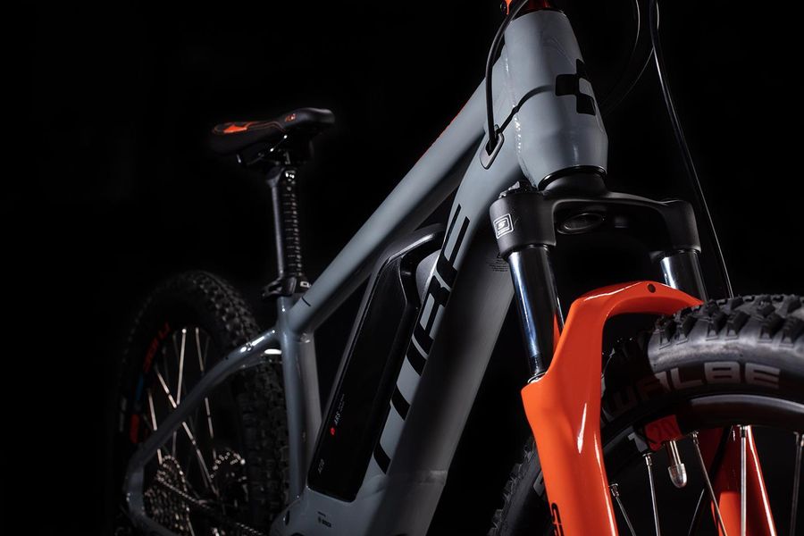 Cube acid 240 outlet hybrid youth actionteam 2019
