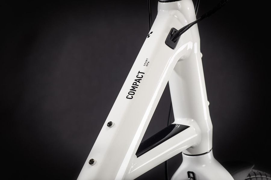 Cube compact sport hybrid discount 2021