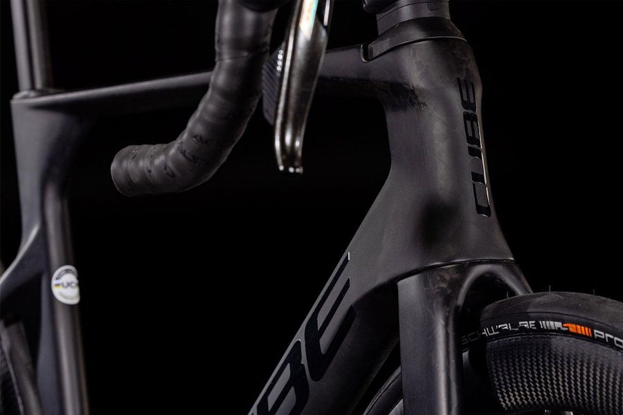 Cube pro aero shop