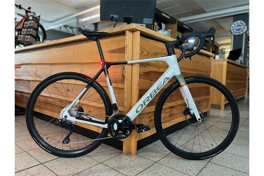 Orbea white 2025