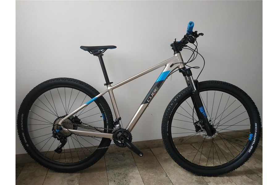 Cube attention titanium ́n ́blue 2021 2025
