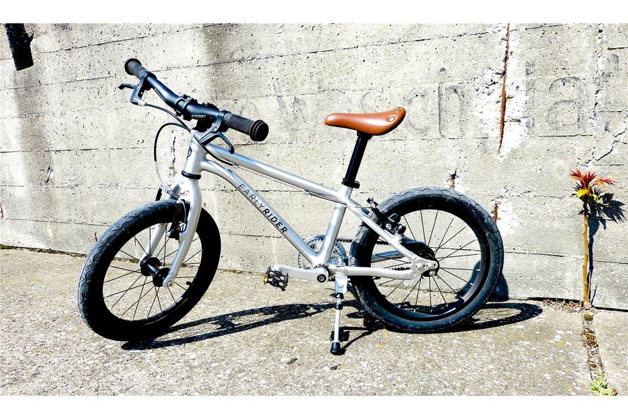 Early Rider Kickstand RABE Bike