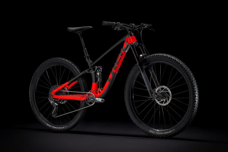 Black and red trek mountain bike new arrivals