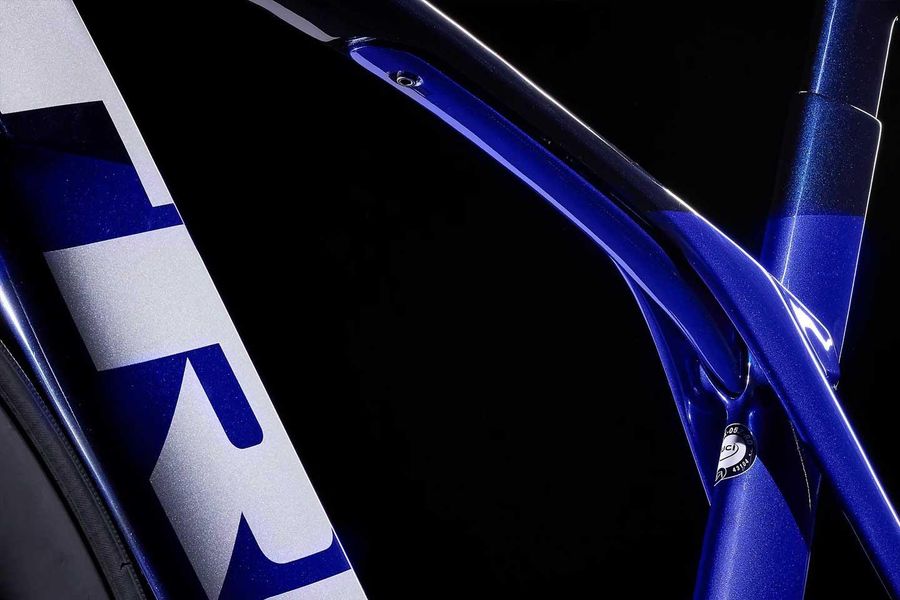 Trek madone hotsell sl6 project one